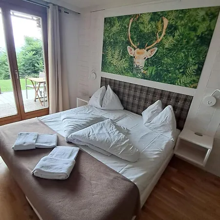 בית הארחה Jaeger אננהיים